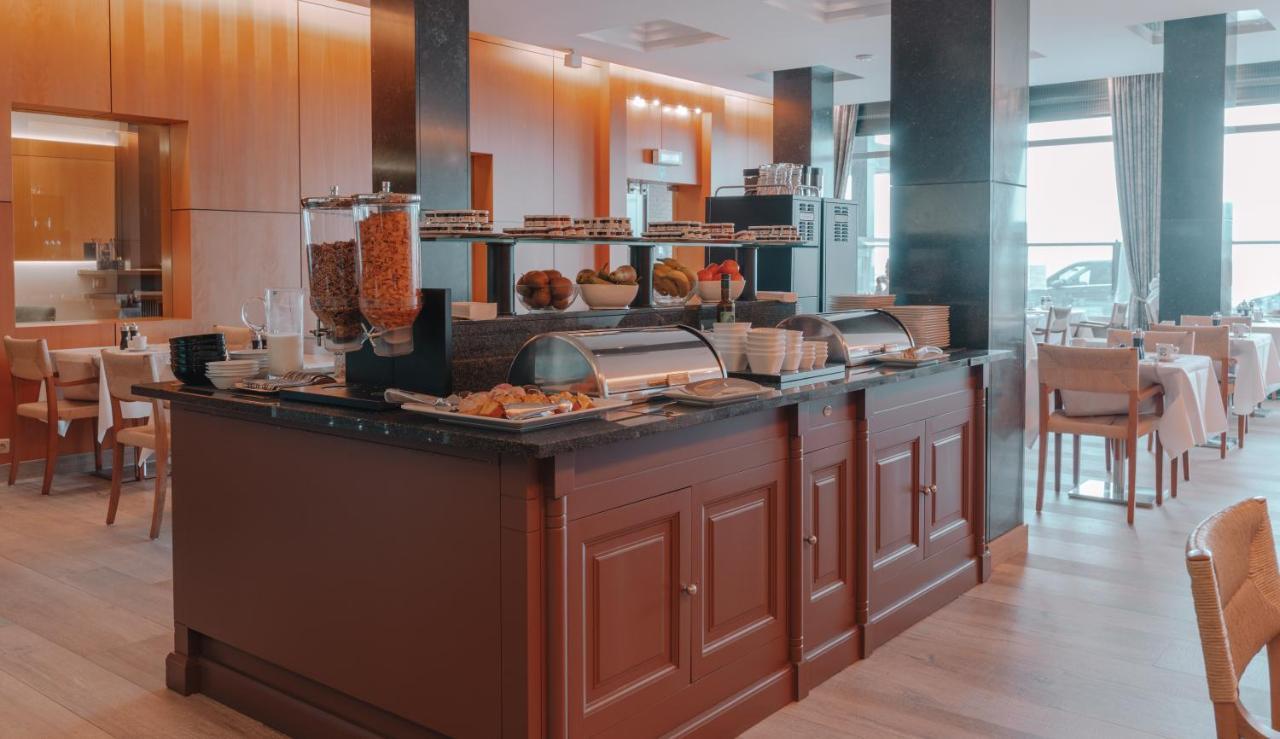 Hotel Riant-Sejour By Wp Hotels (Adults Only) Blankenberge Eksteriør billede
